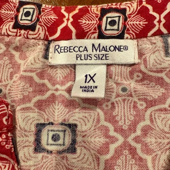 Women's Red and Blue Patterned Top, by Rebecca Malone, size 1X UEC - Picture 4 of 6